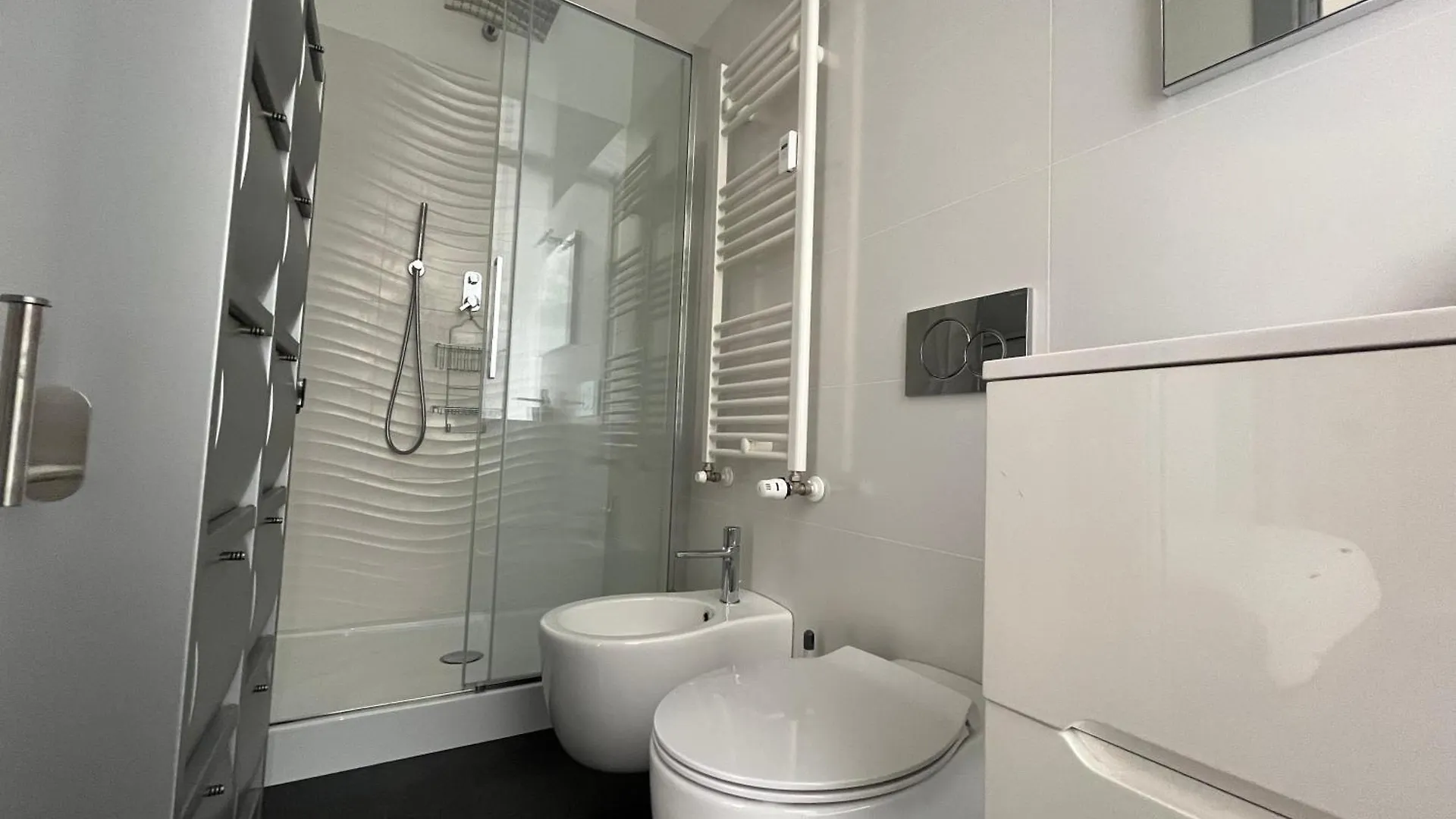 Bellissima Camera Con Bagno Privato Citylife - Sempione Milan Homestay