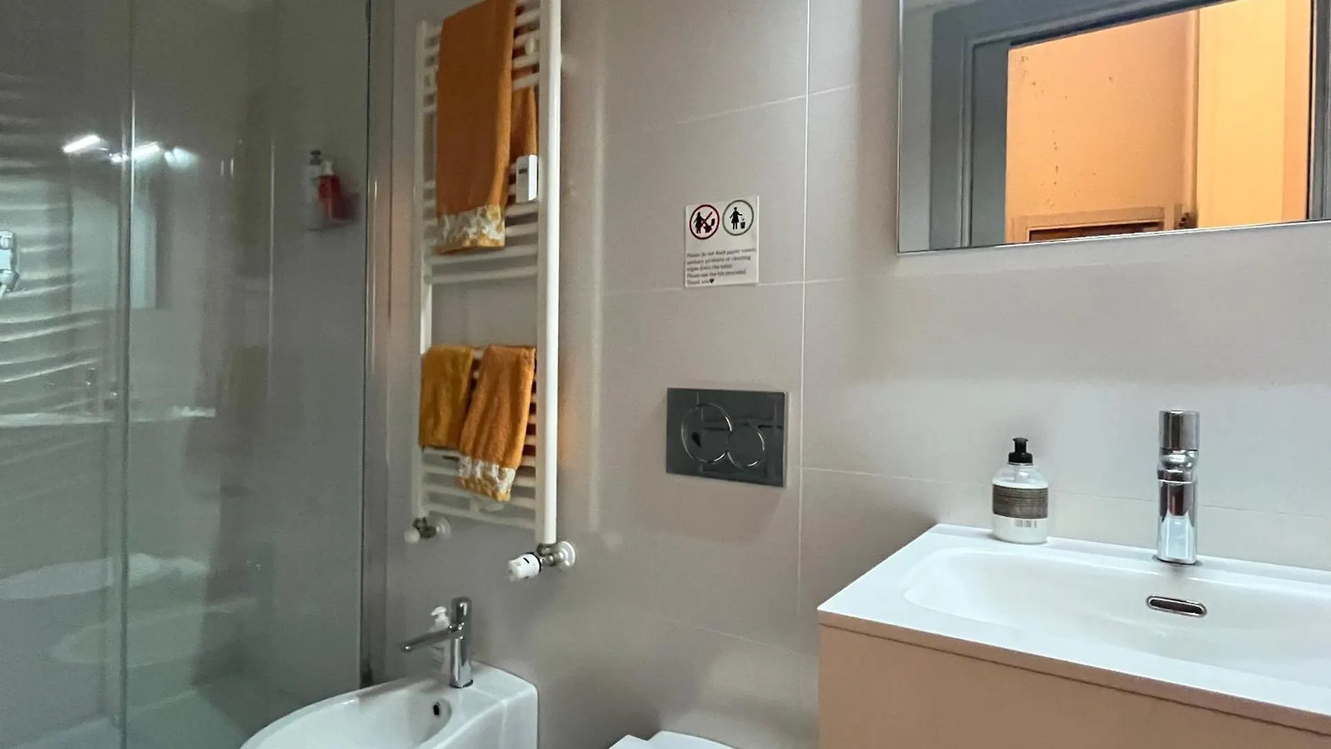 Bellissima Camera Con Bagno Privato Citylife - Sempione Milan Homestay